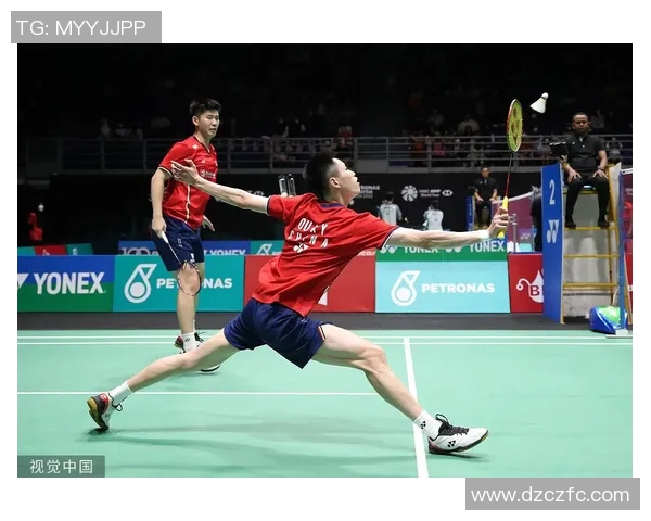 成都羽毛球队在世界杯中的个人能力展现与战术分析