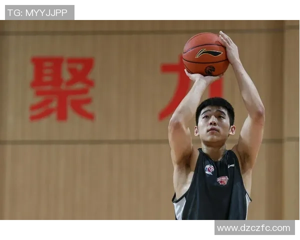 成都篮球队心理素质揭秘：如何在赛场上逆风翻盘与团队协作